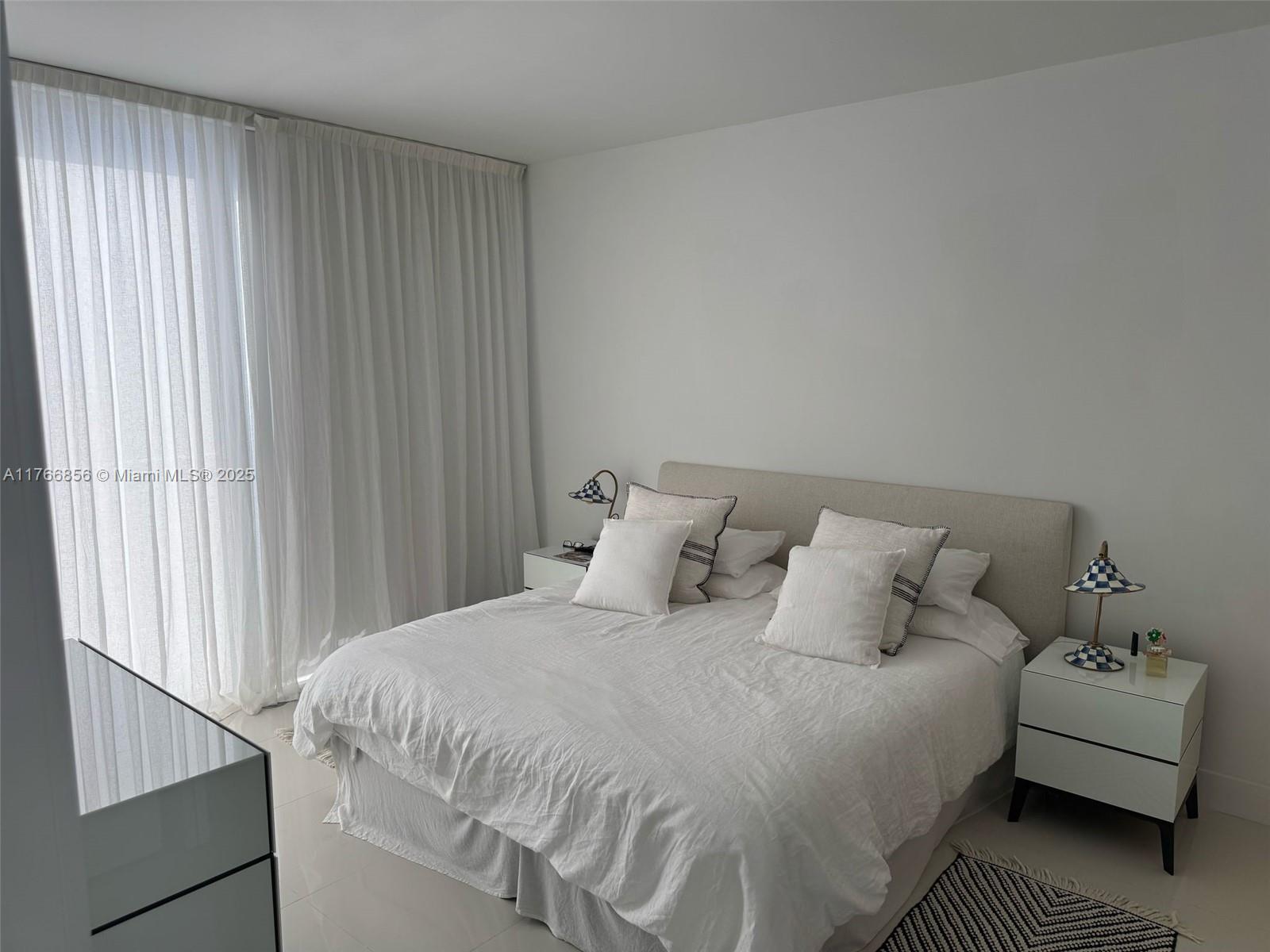 9940 W Bay Harbor Dr 7C-N