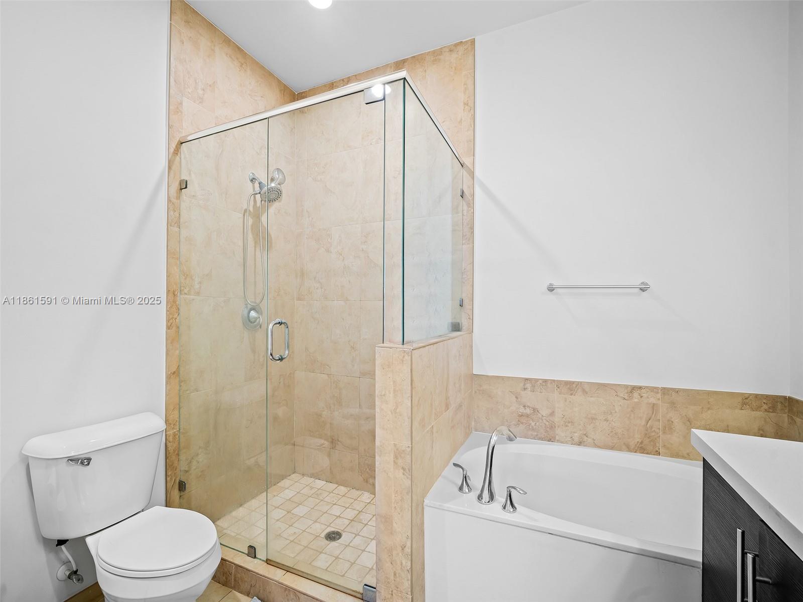 VINTAGE ESTATES - Residential