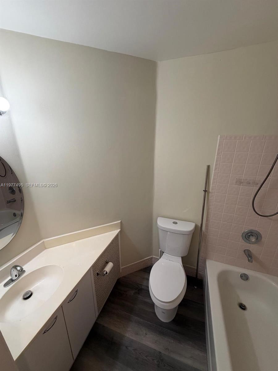 EXCELLENTE VILLAGE A,B,C, - Residential