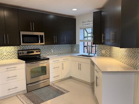 Tiny photo for 5091 Splendido Ct #F, Boynton Beach, FL 33437 (MLS # A11977495)