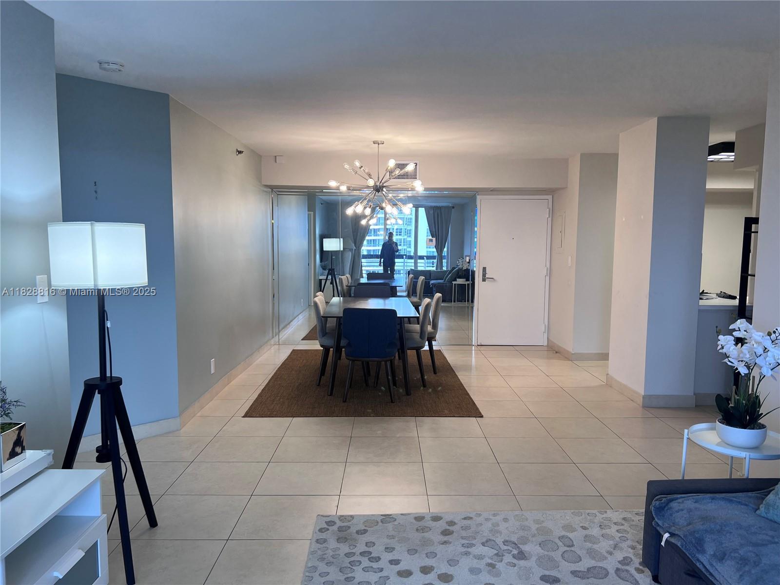 3600 Mystic Pointe Dr 1510
