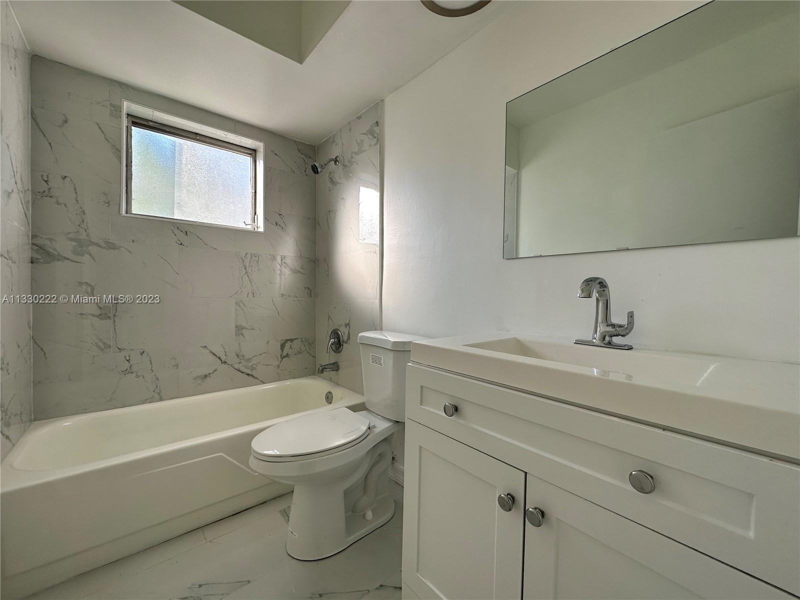 POMPANO PALMS - Residential Lease