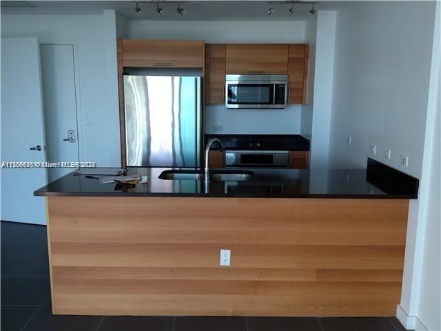 FOUR MIDTOWN MIAMI CONDO - Residential Lease