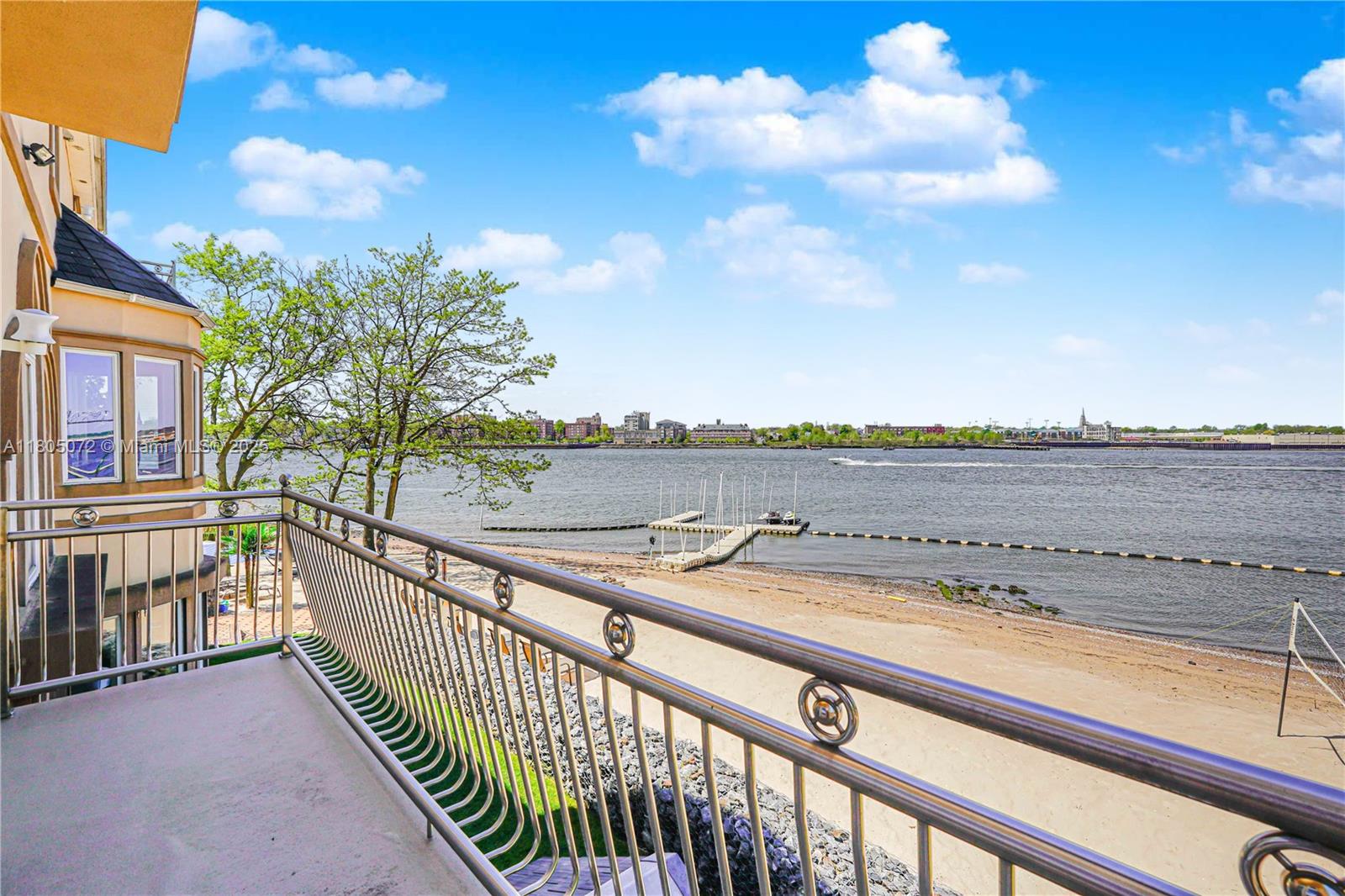 Staten Island Tottenville - Residential
