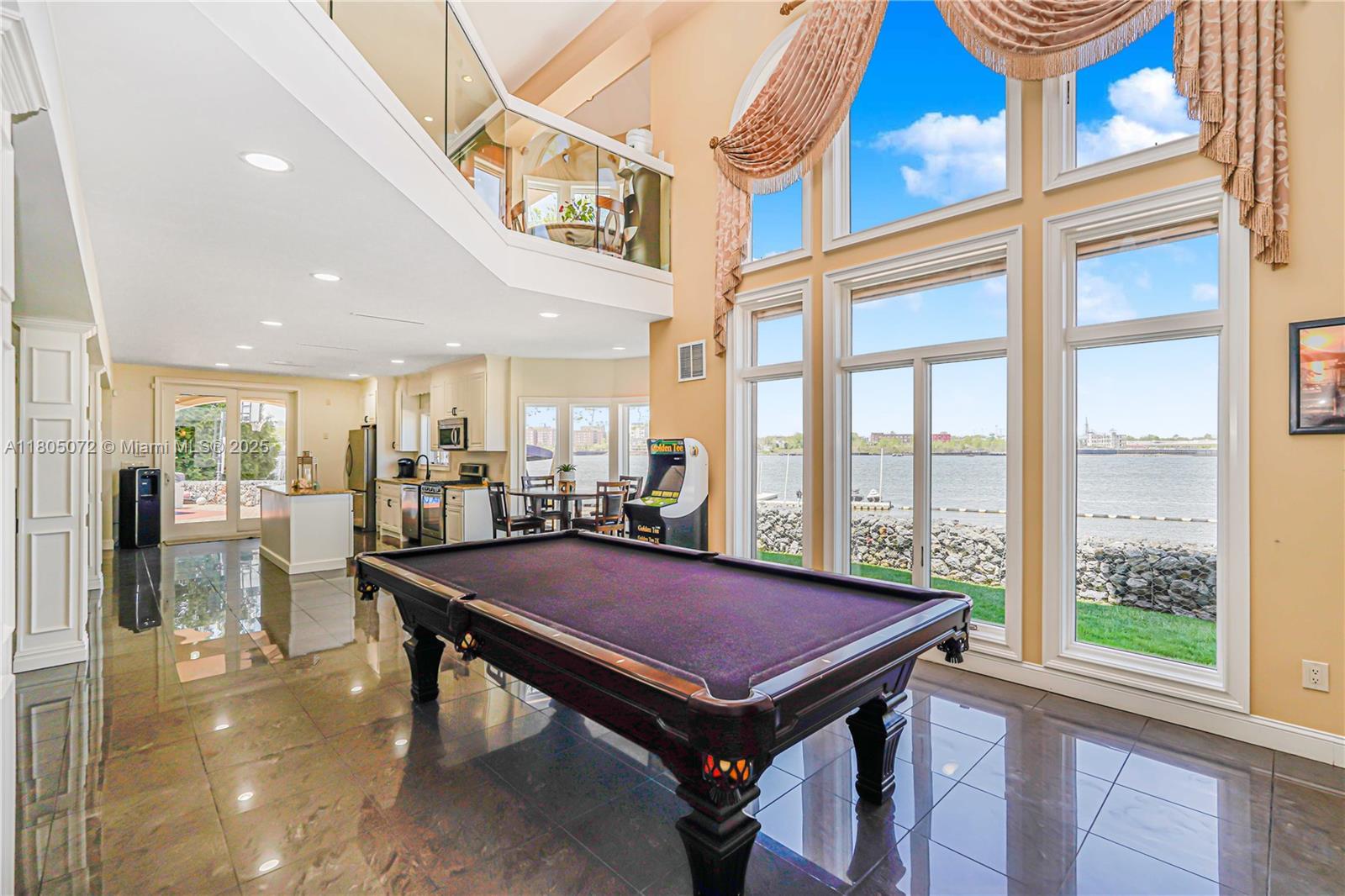 30 Aviva Ct