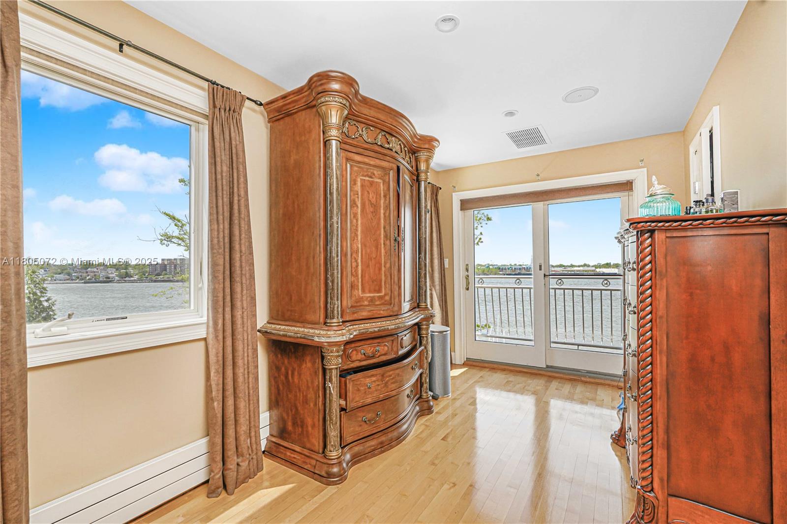 Staten Island Tottenville - Residential