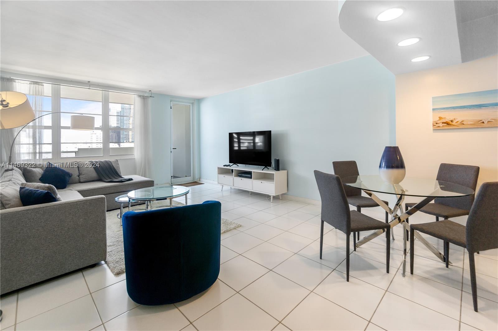 100 Lincoln Rd 1043
