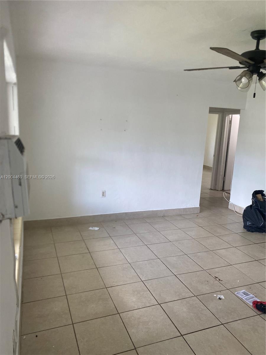 BISCAYNE GARDENS SEC F PA - Residential Lease
