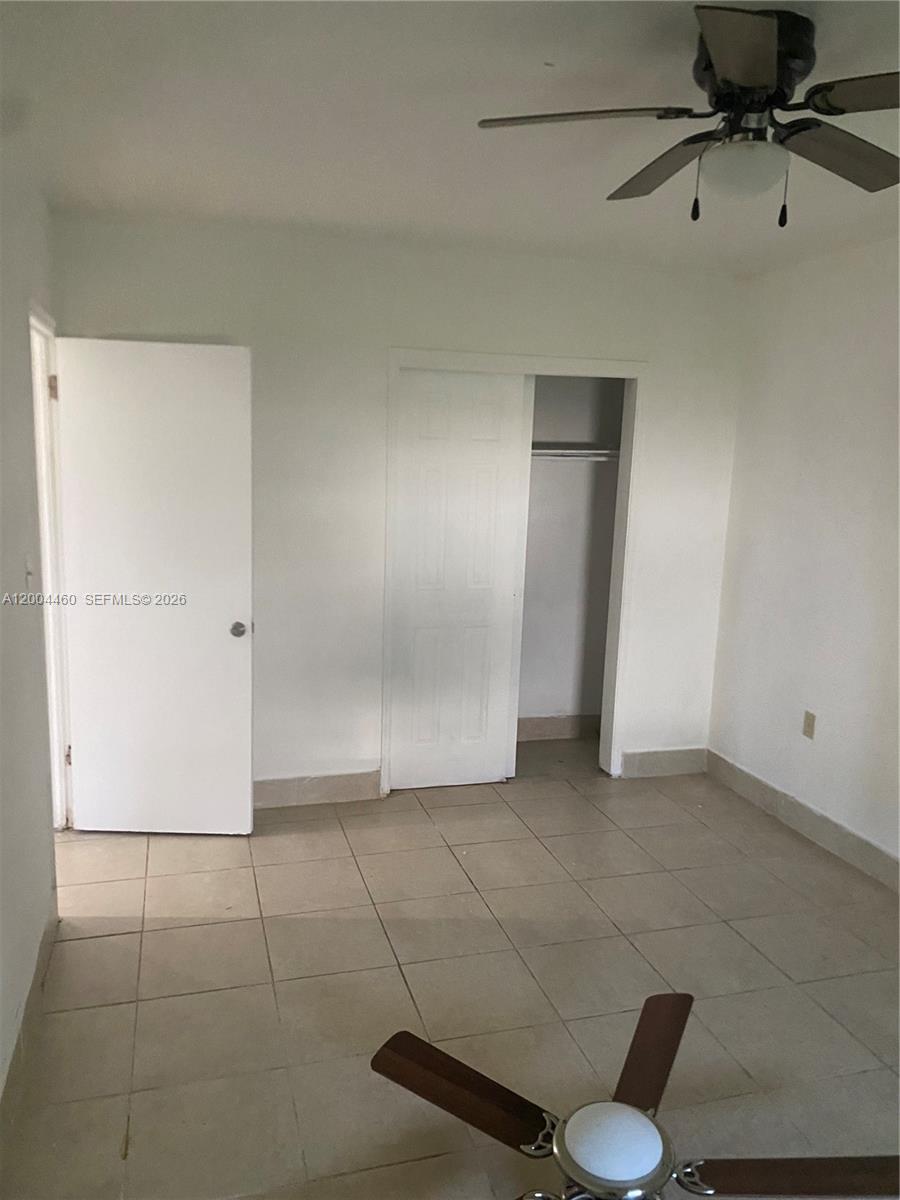 BISCAYNE GARDENS SEC F PA - Residential Lease