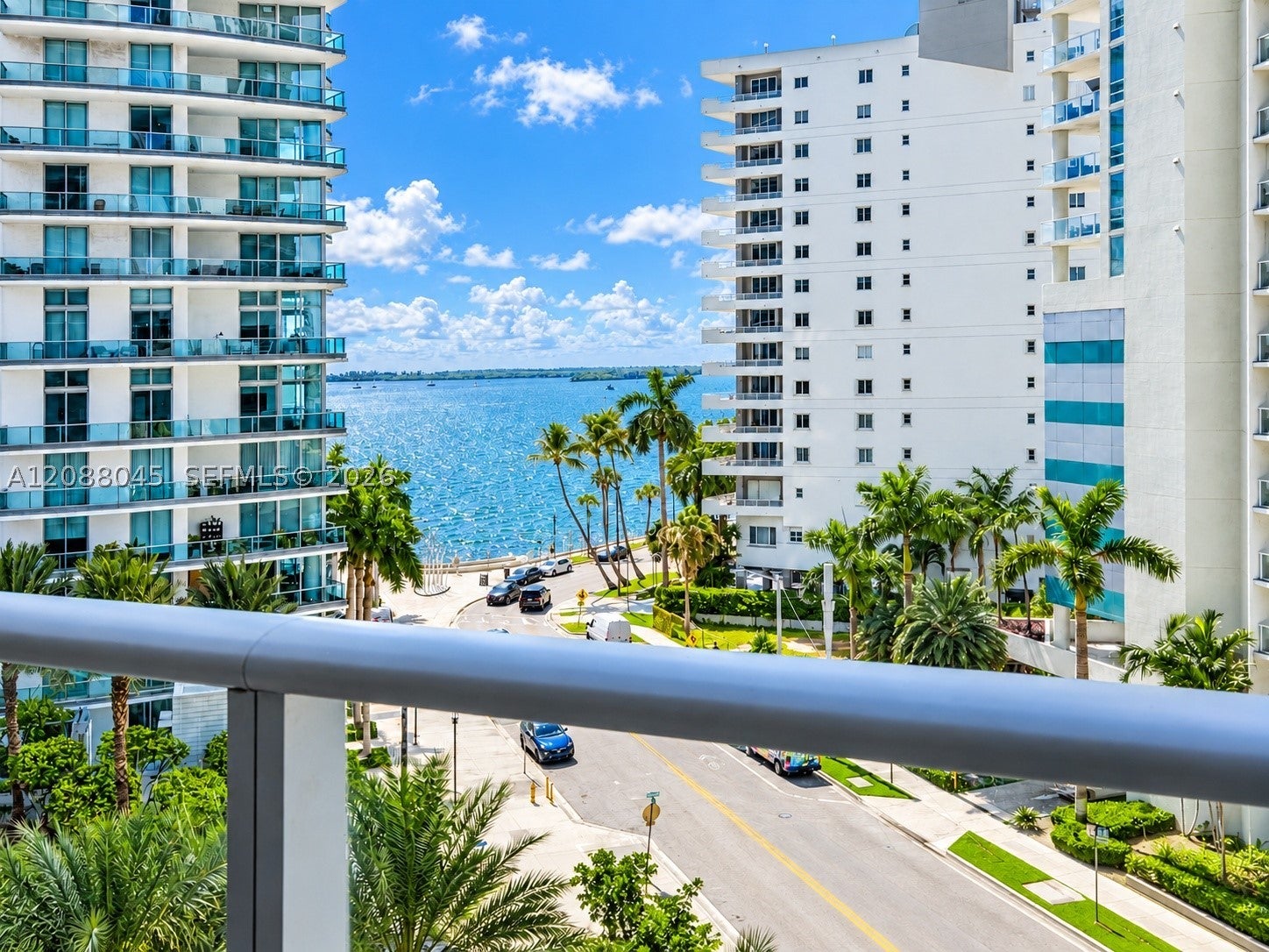 1300 Brickell Bay Dr