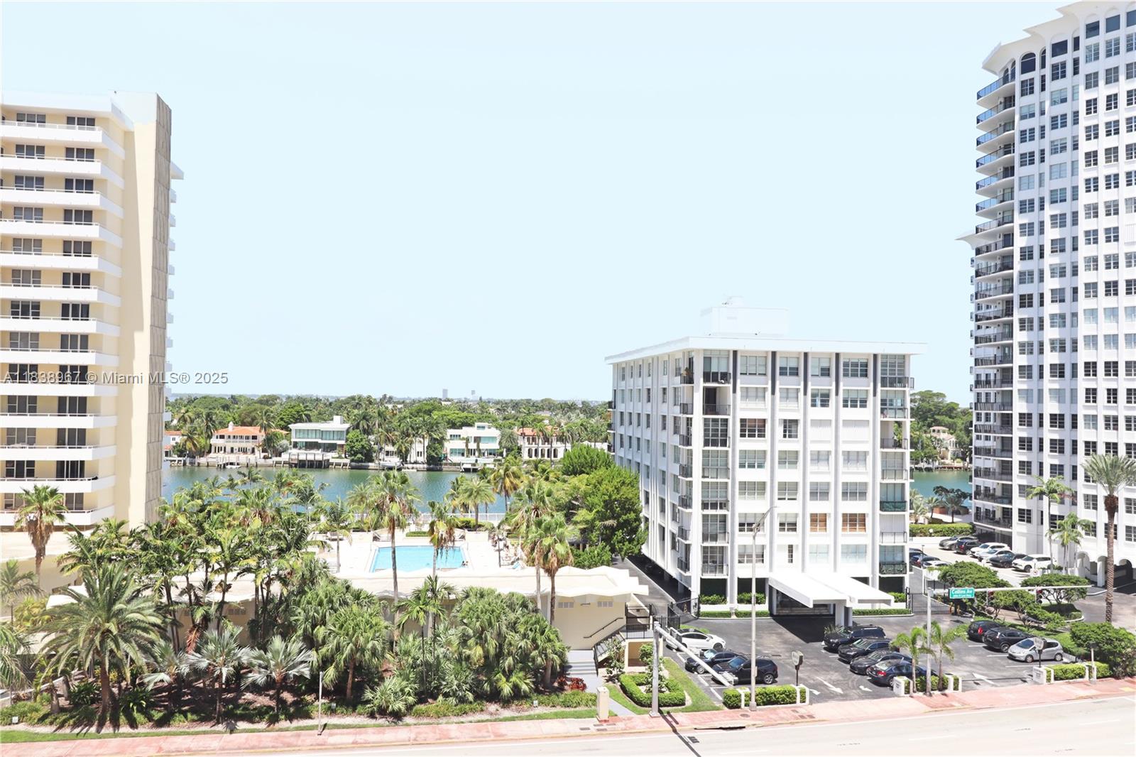 5601 Collins Ave 720