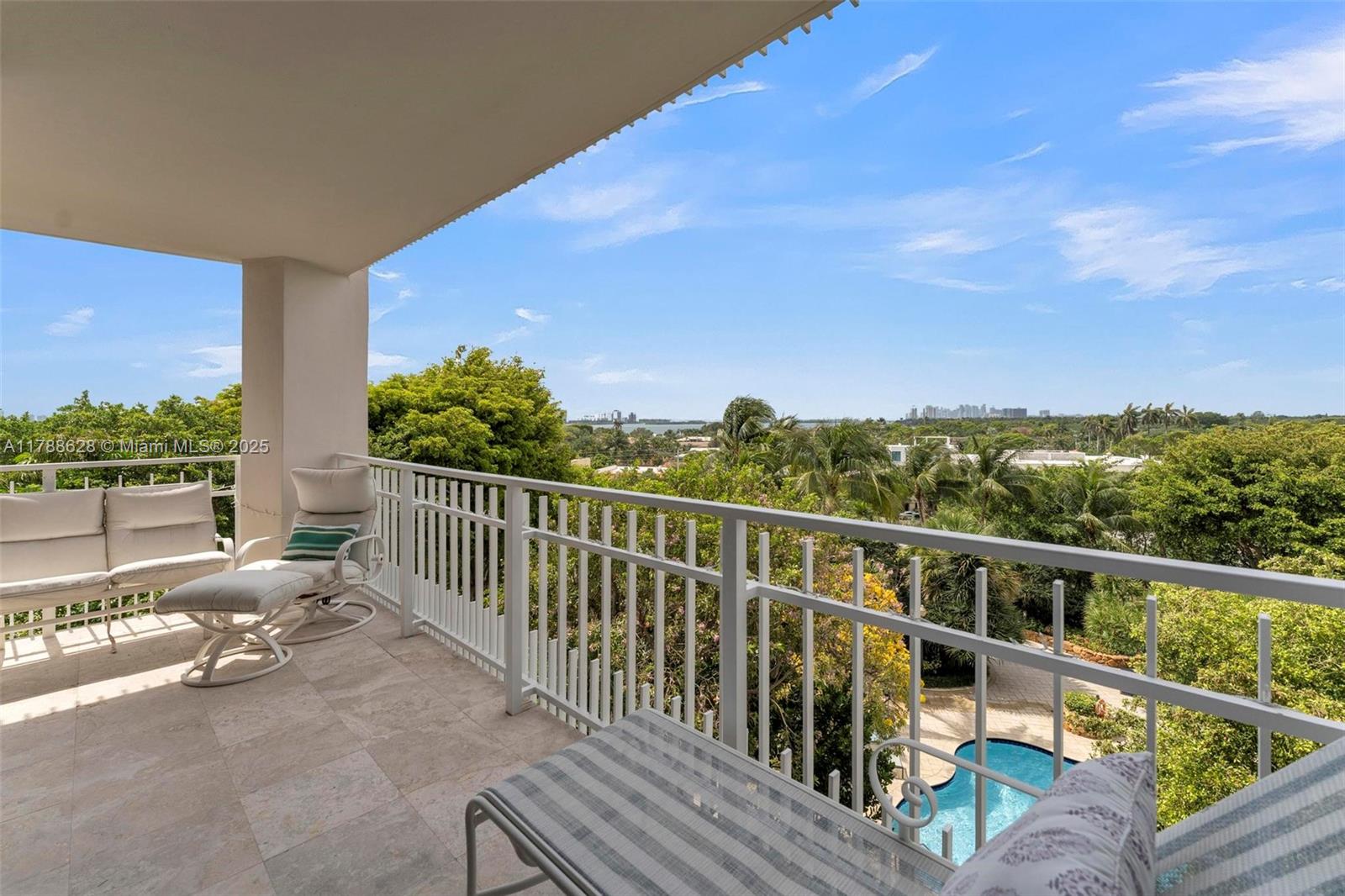 Property for Sale at 2000 Towerside Ter 702, Miami, Broward County, Florida - Bedrooms: 3 
Bathrooms: 3  - $720,000
