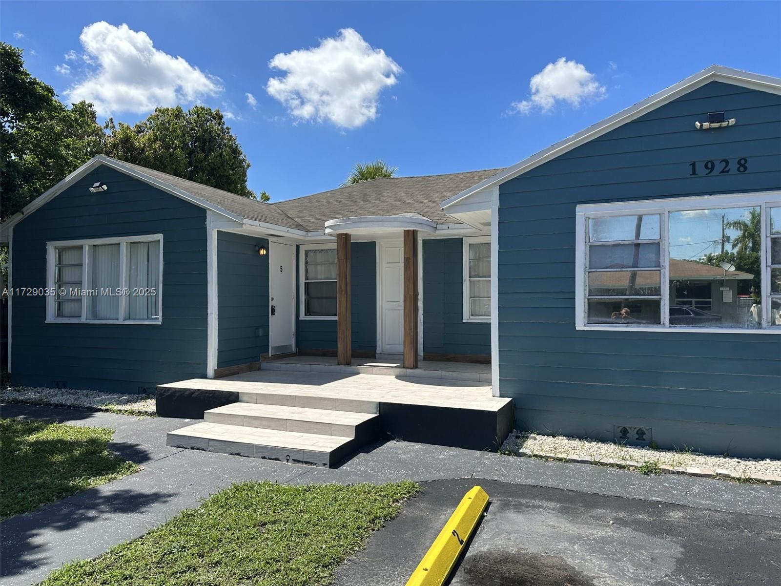 ST JAMES PARK SECOND ADD - Residential Income