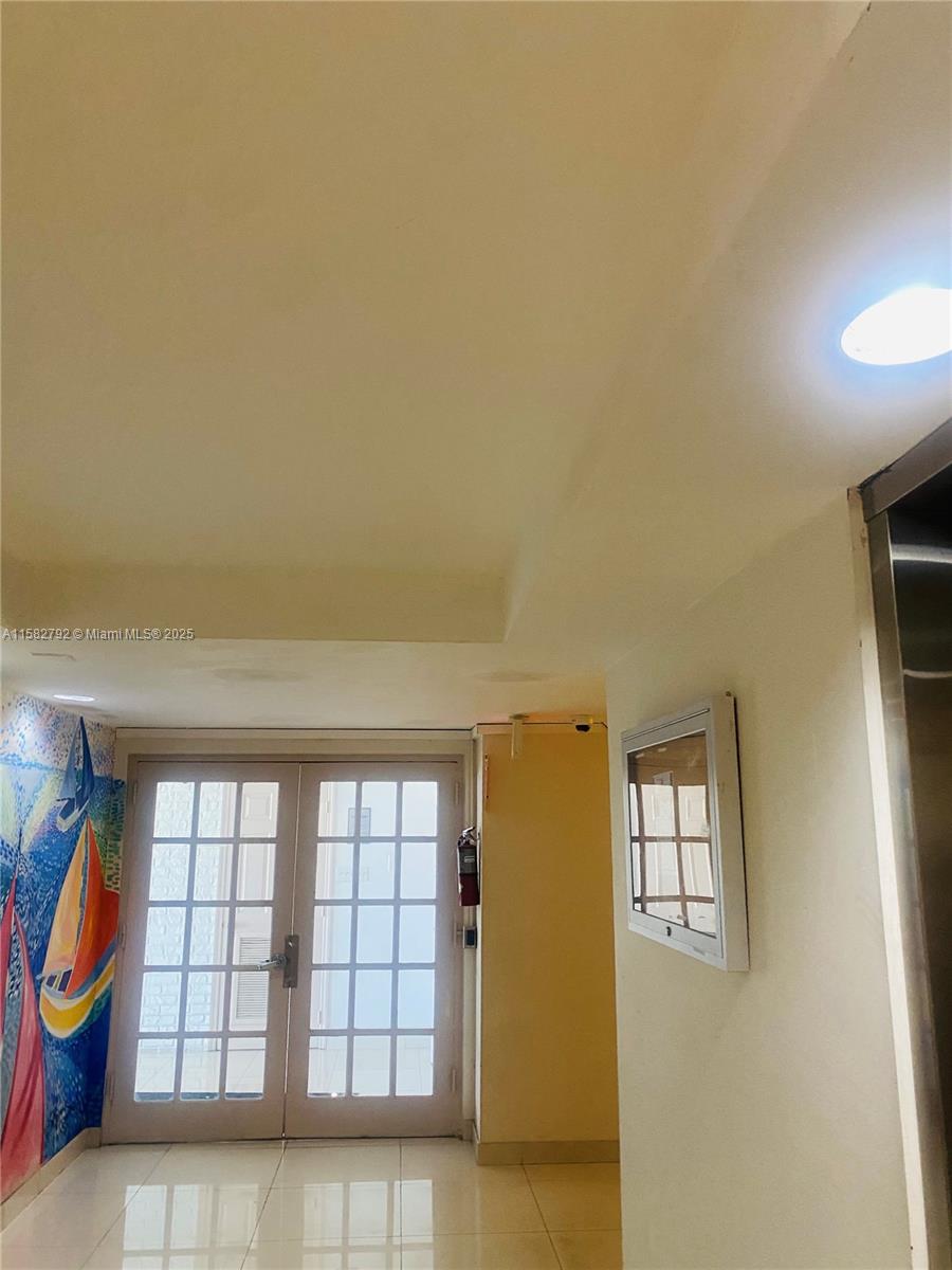 OCEAN POINT CONDO - Residential