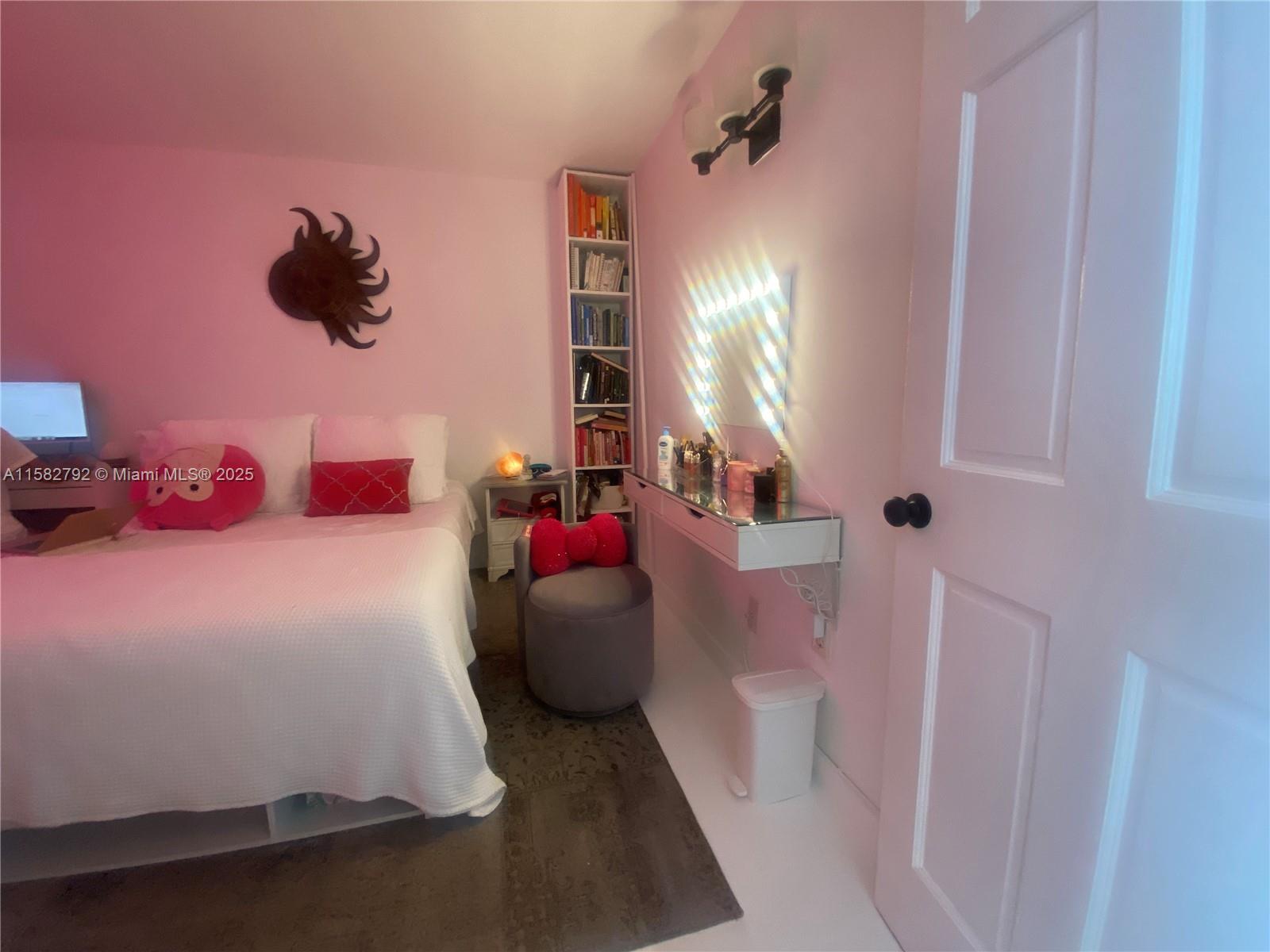 OCEAN POINT CONDO - Residential
