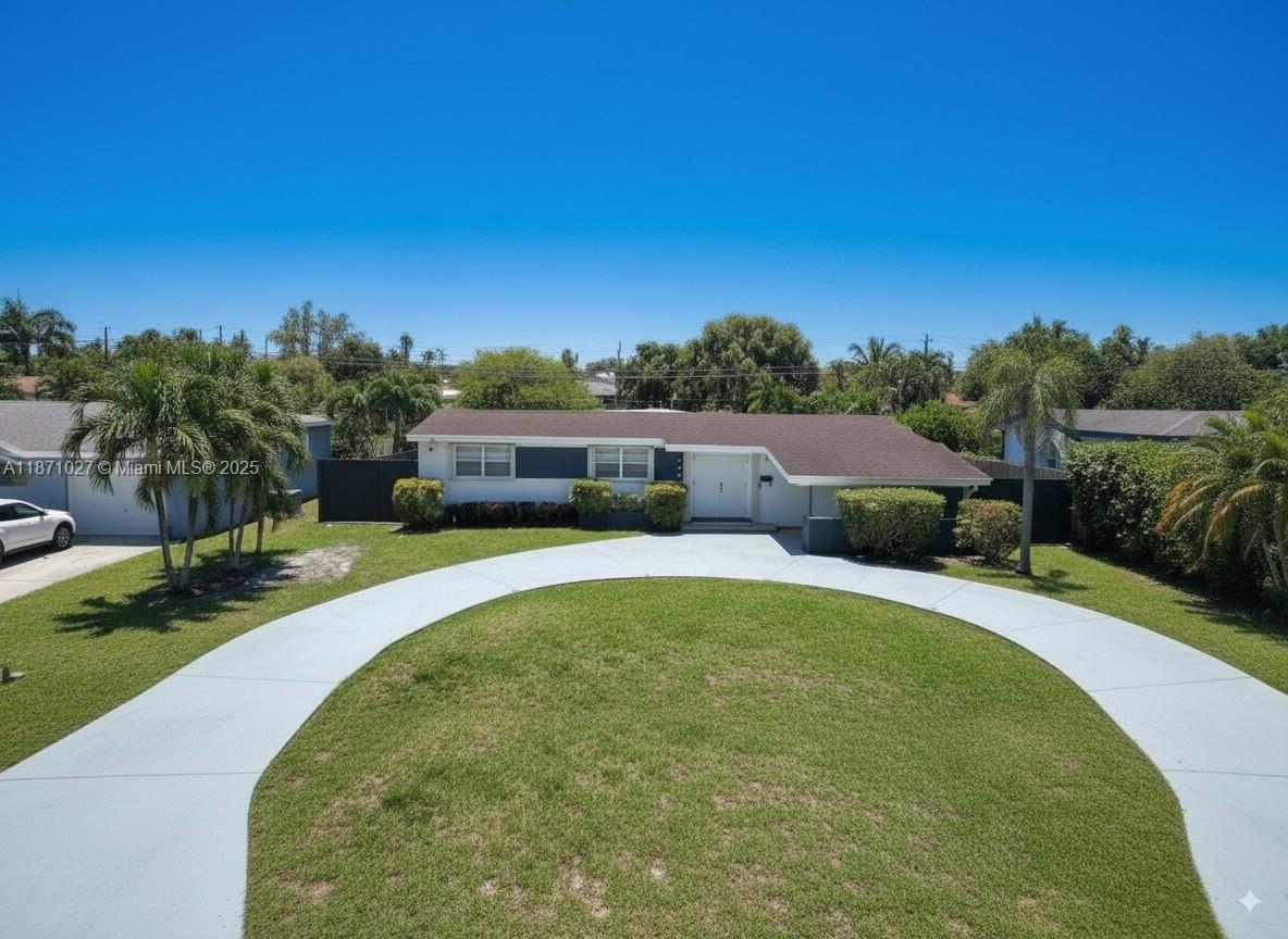 PINE TREE MANOR SEC 1 - Residential