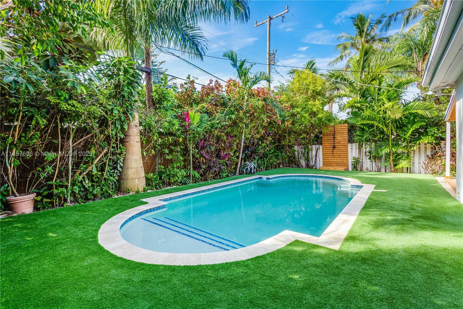 LAKE VIEW HEIGHTS SUB - Residential