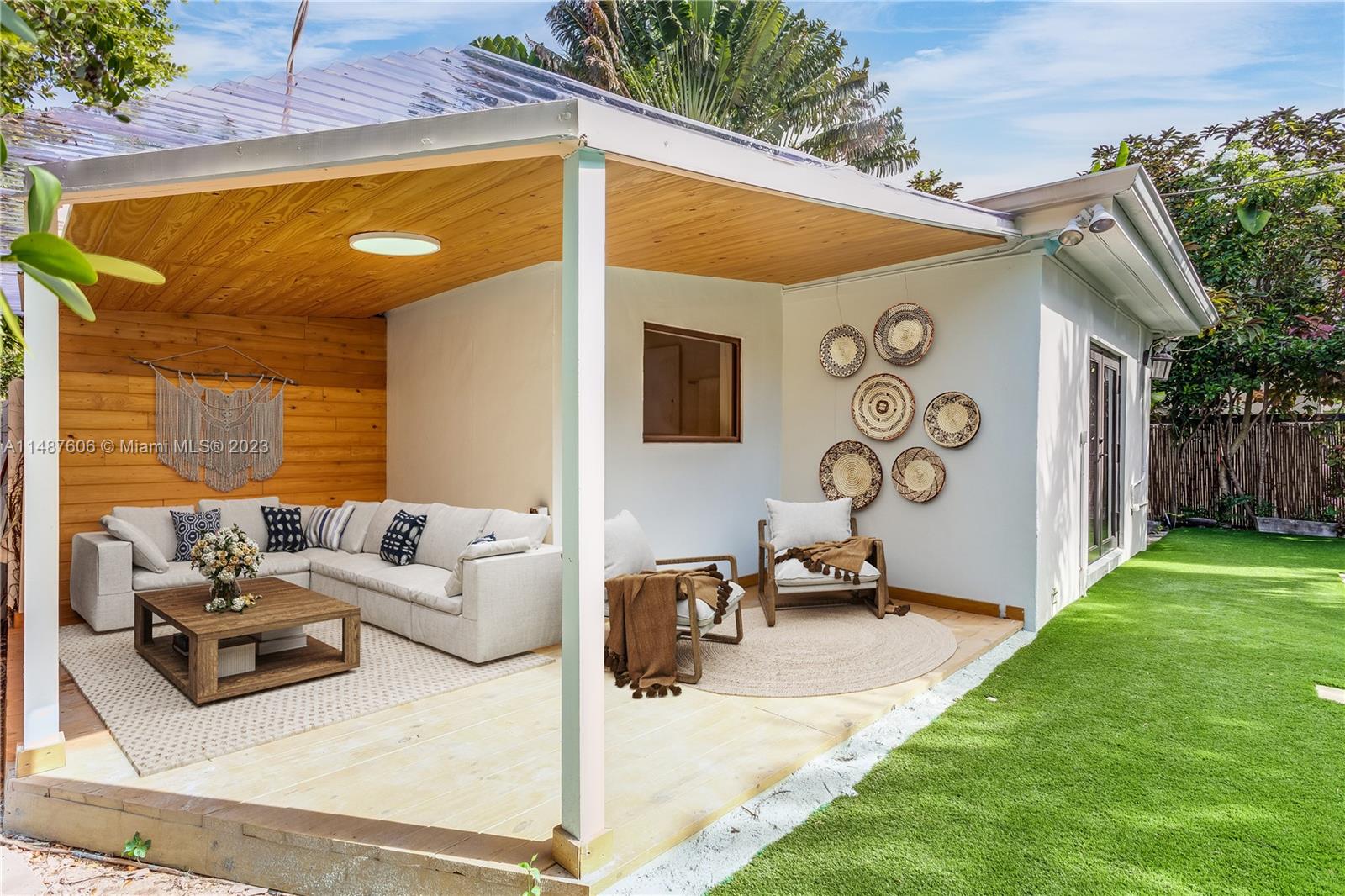 LAKE VIEW HEIGHTS SUB - Residential