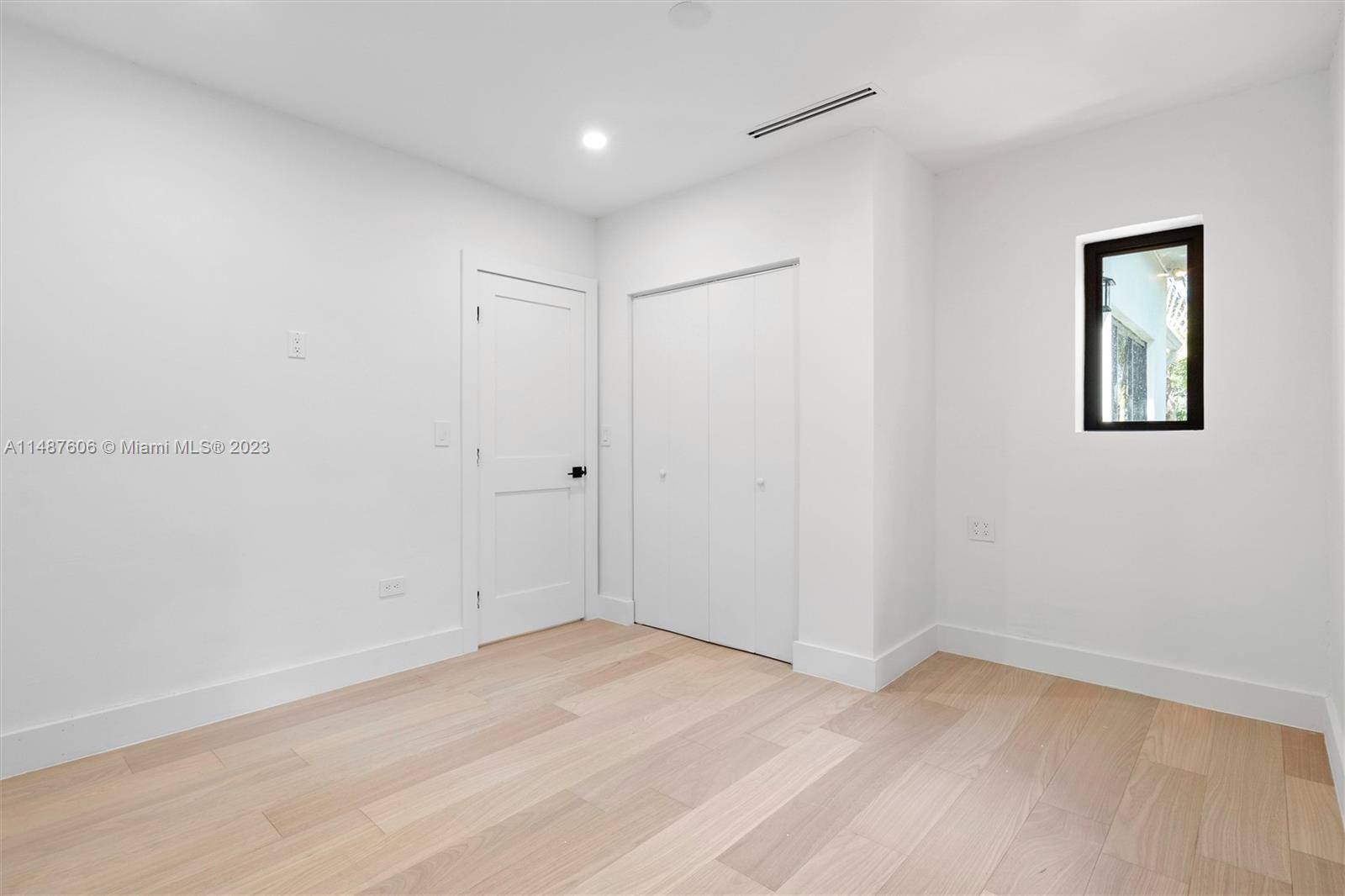 LAKE VIEW HEIGHTS SUB - Residential