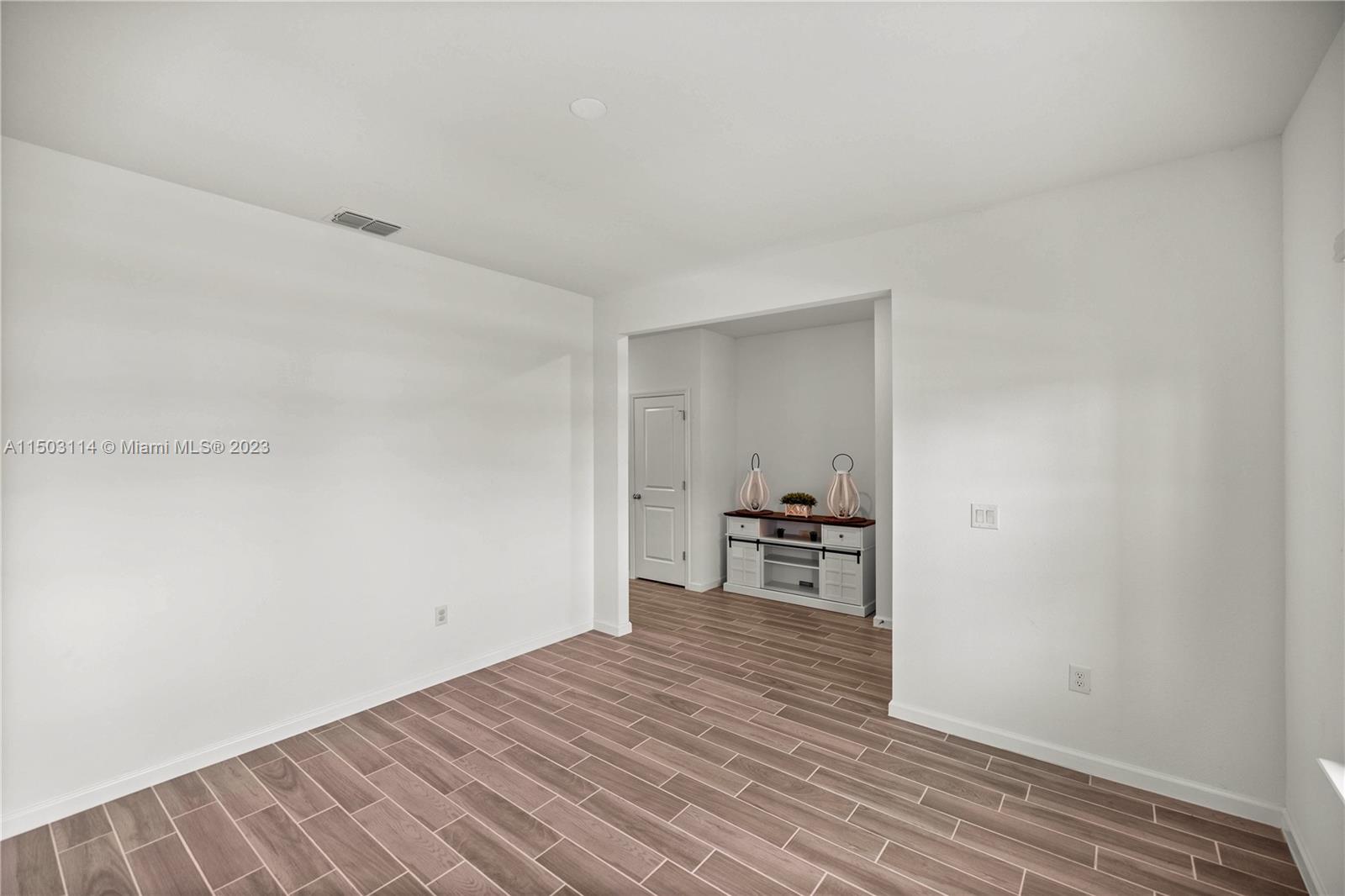 Freedom Crossings Preserve - Residential