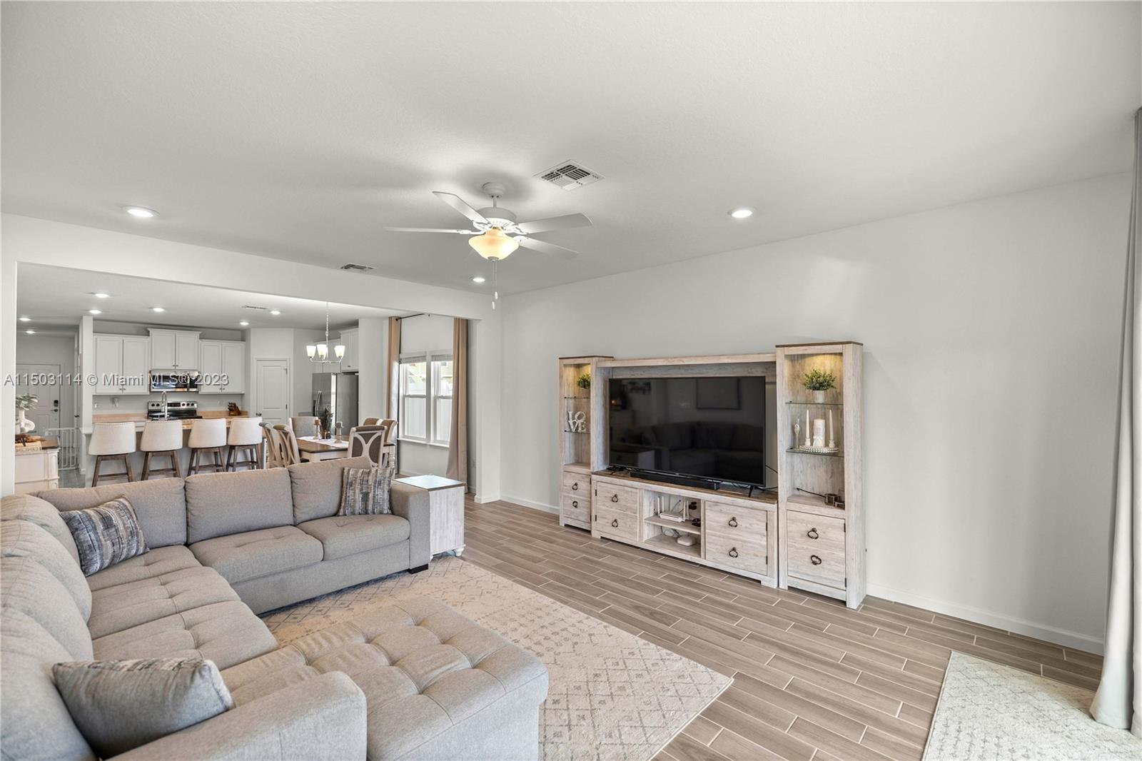 Freedom Crossings Preserve - Residential