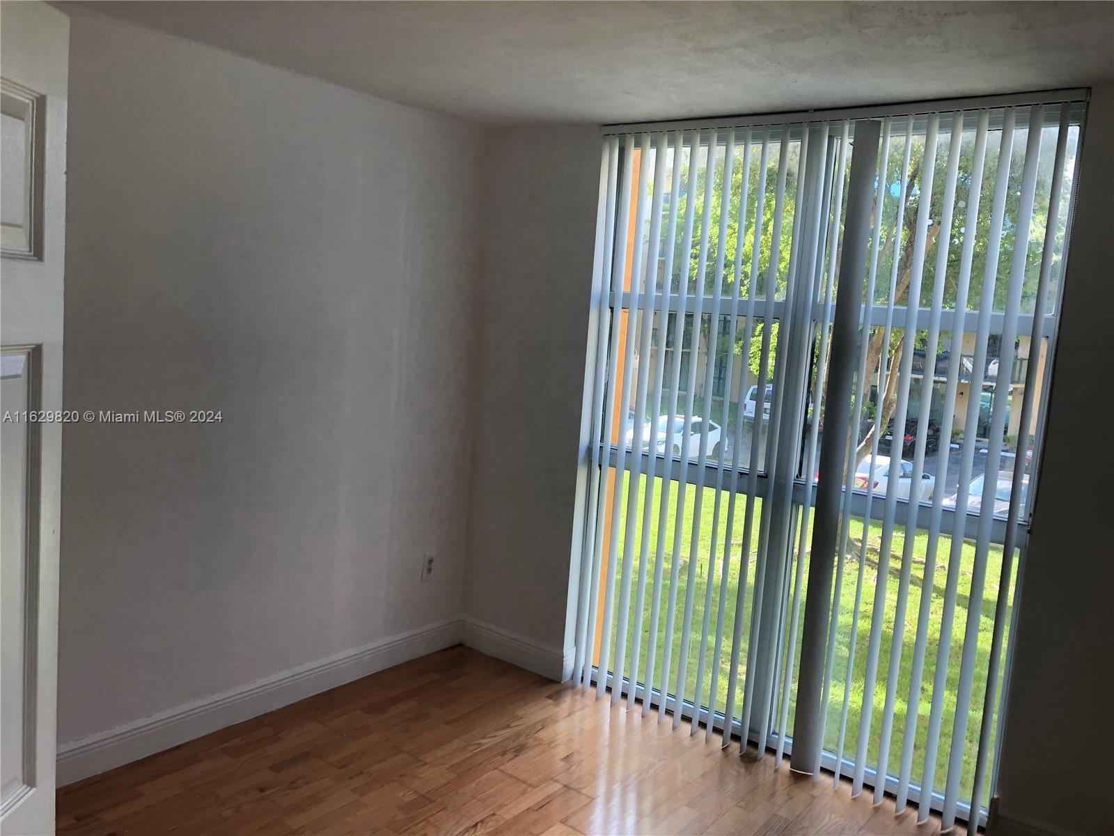 INTERNATIONAL PARK CONDO - Residential Lease