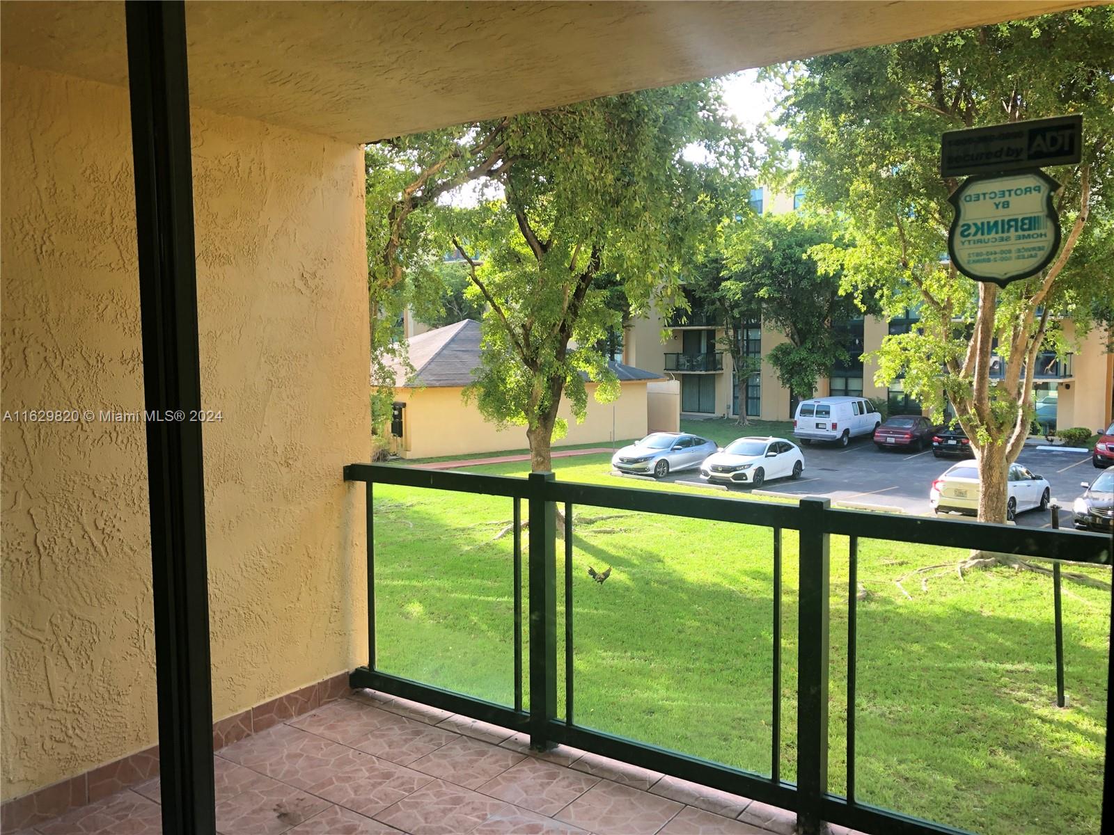 INTERNATIONAL PARK CONDO - Residential Lease