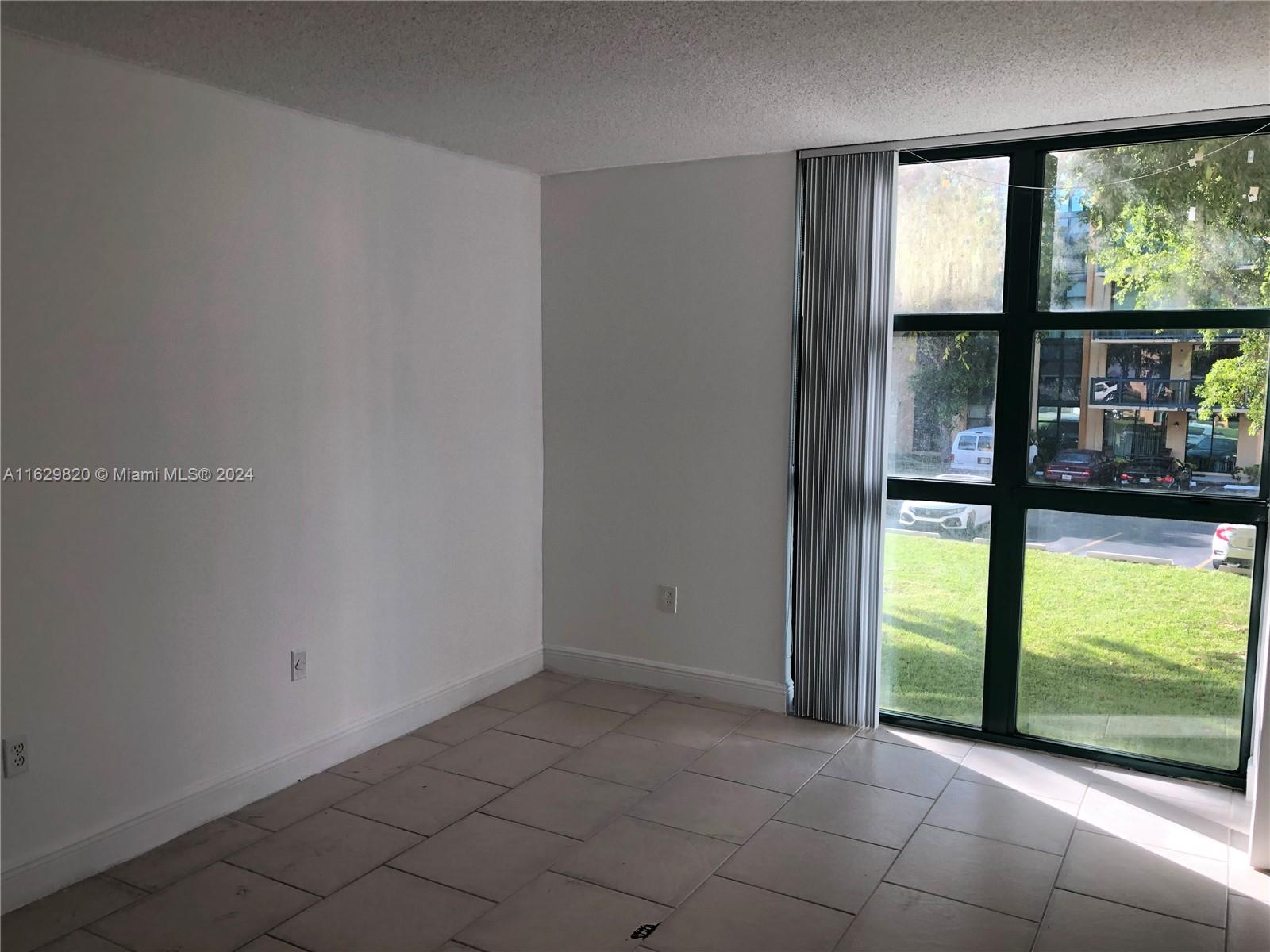 INTERNATIONAL PARK CONDO - Residential Lease