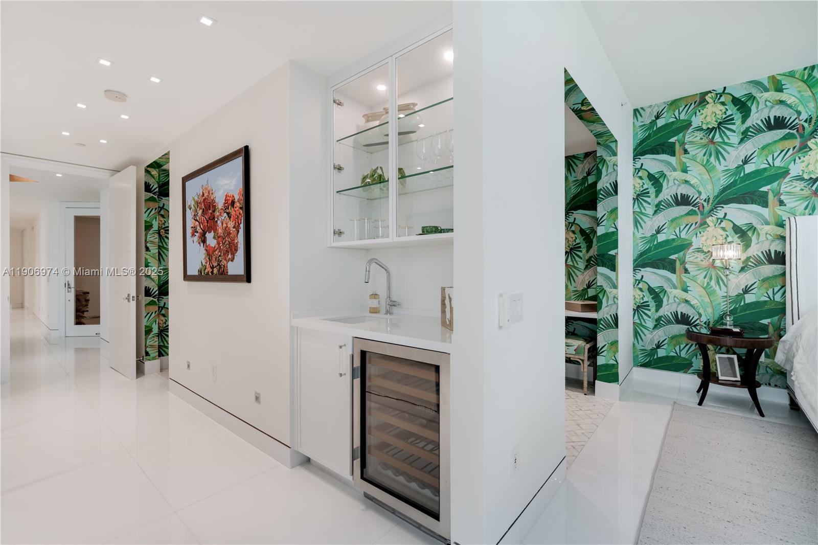 10295 COLLINS AVE RESDNTA - Residential