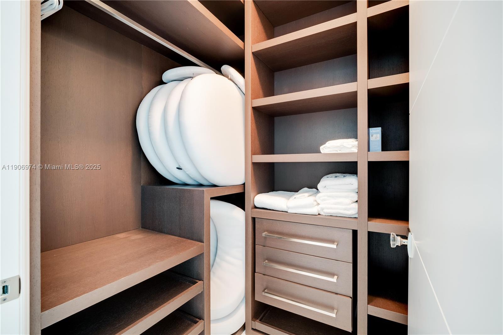 10295 COLLINS AVE RESDNTA - Residential