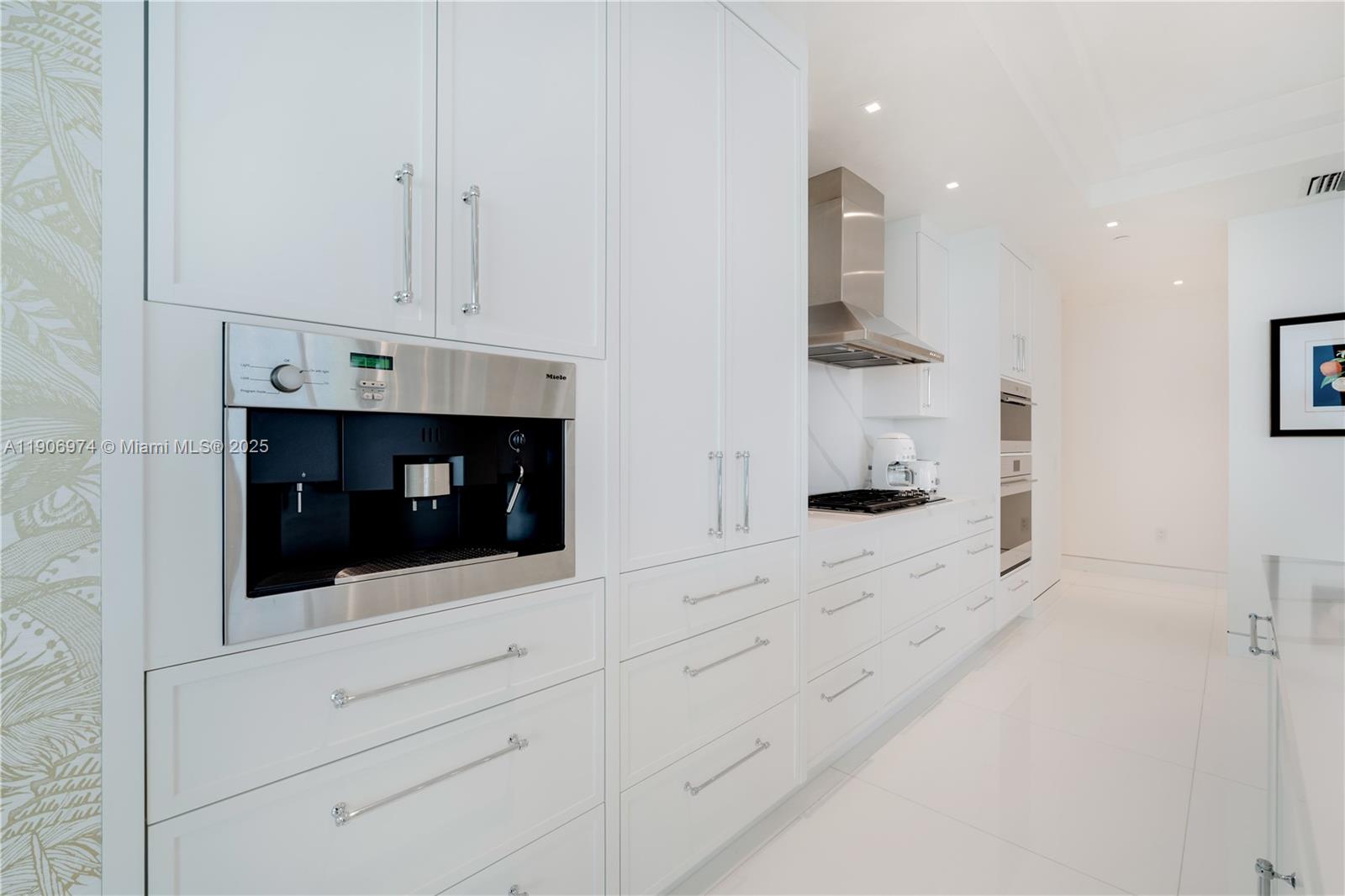 10295 COLLINS AVE RESDNTA - Residential