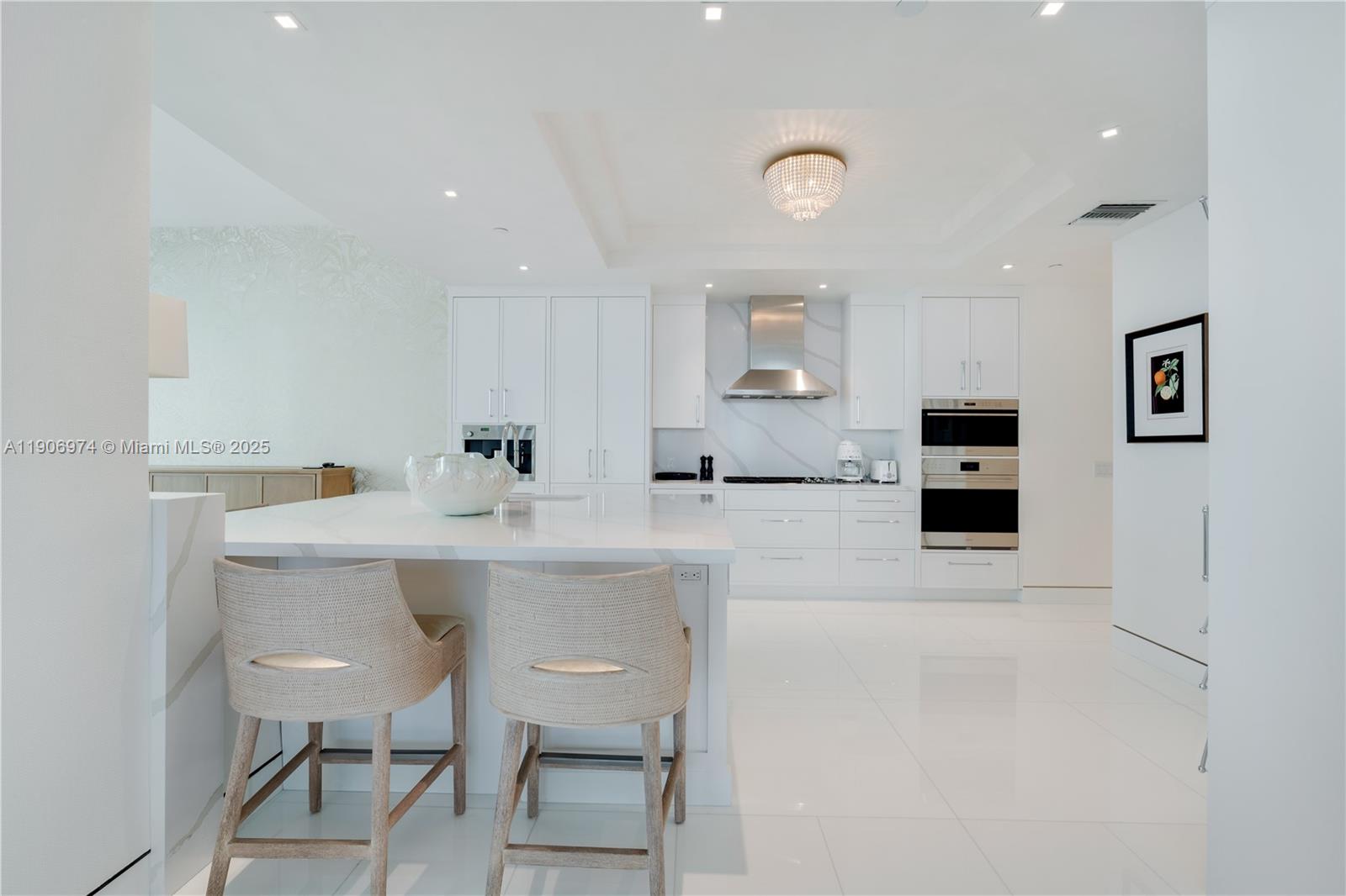 10295 COLLINS AVE RESDNTA - Residential