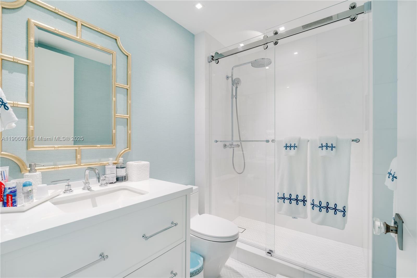 10295 COLLINS AVE RESDNTA - Residential