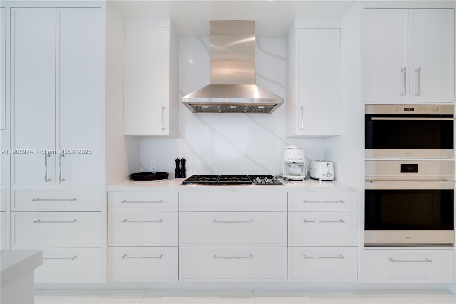 10295 COLLINS AVE RESDNTA - Residential