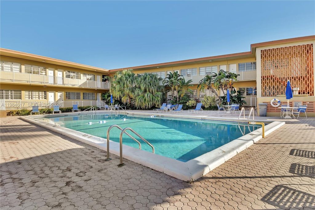 Photo of 26 W Diplomat Pkwy #2229, Hallandale Beach, FL 33009 (MLS # A11984617)