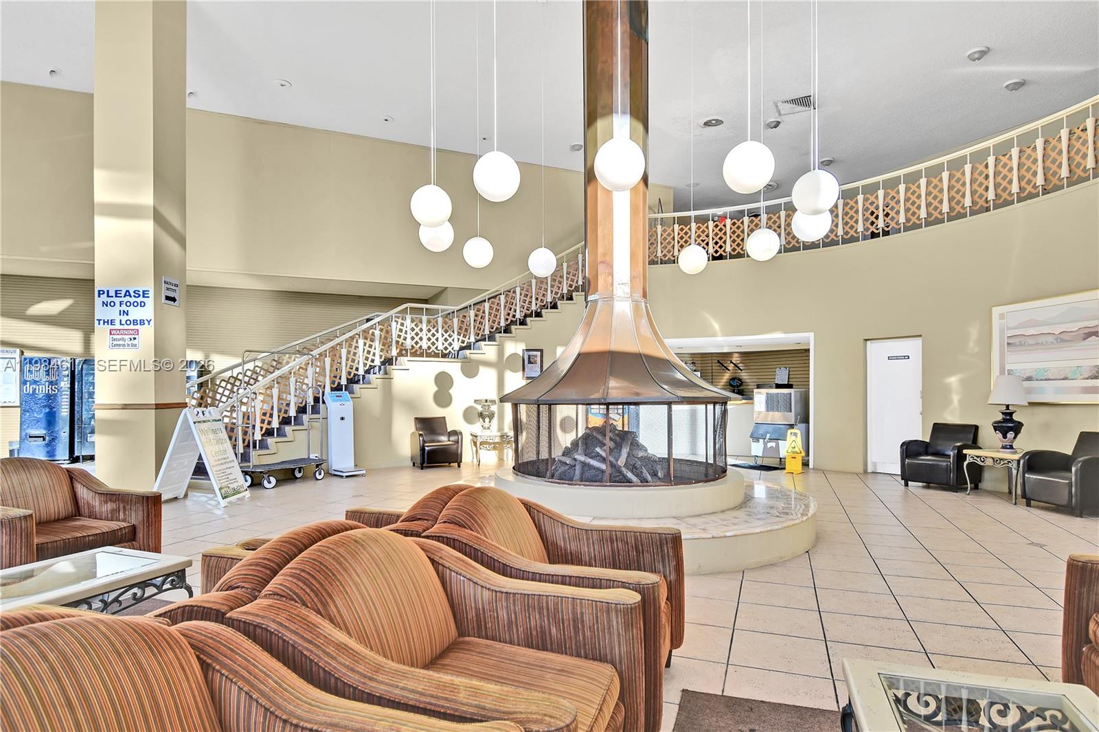 DIPLOMAT GOLF & RACQUET C - Residential Lease