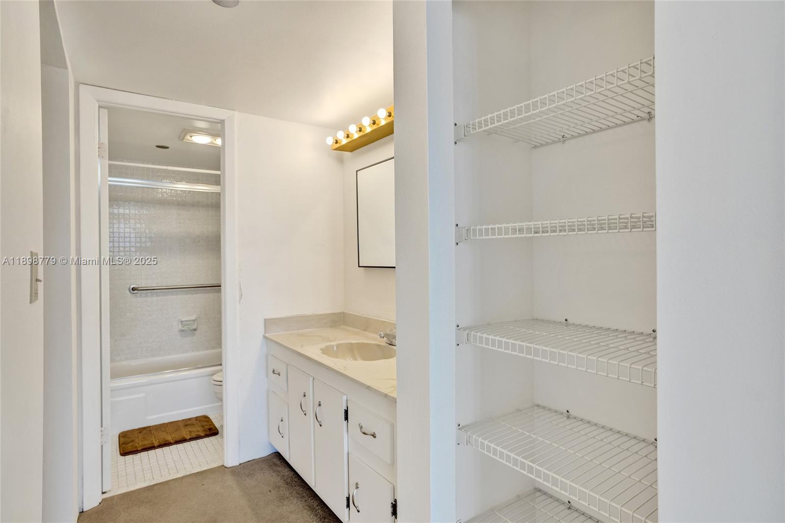 PARK PLACE CONDOMINIUM NO - Residential