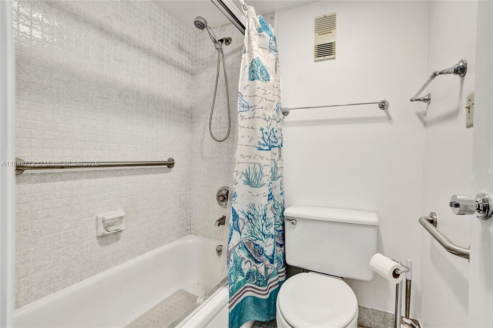 PARK PLACE CONDOMINIUM NO - Residential