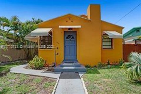 1932 Adams St Hollywood FL 33020
