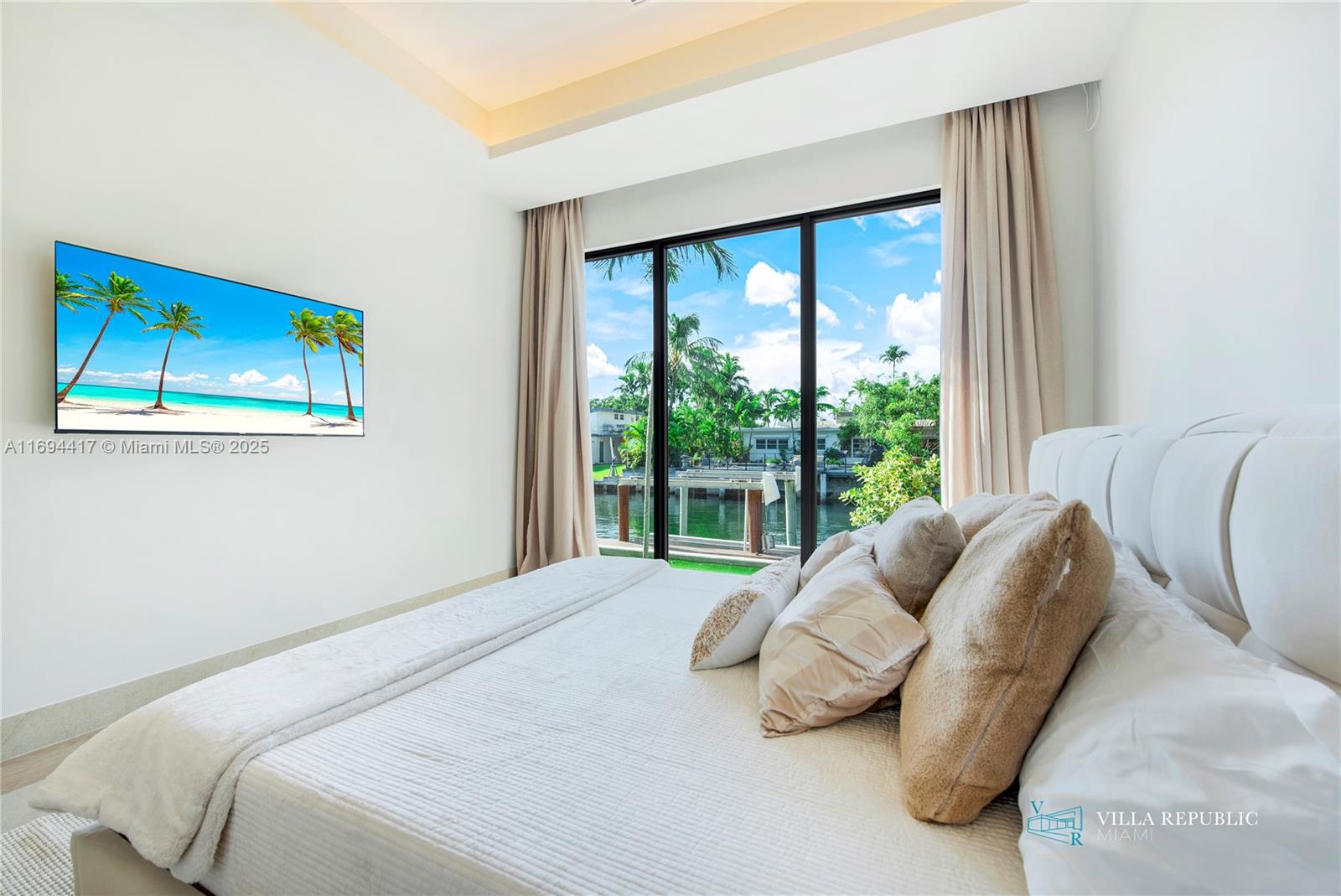 DAVIS HARBOR - Residential Lease