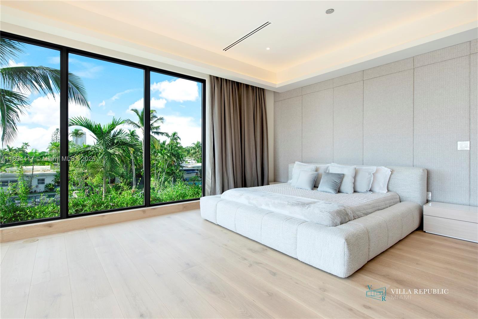 DAVIS HARBOR - Residential Lease