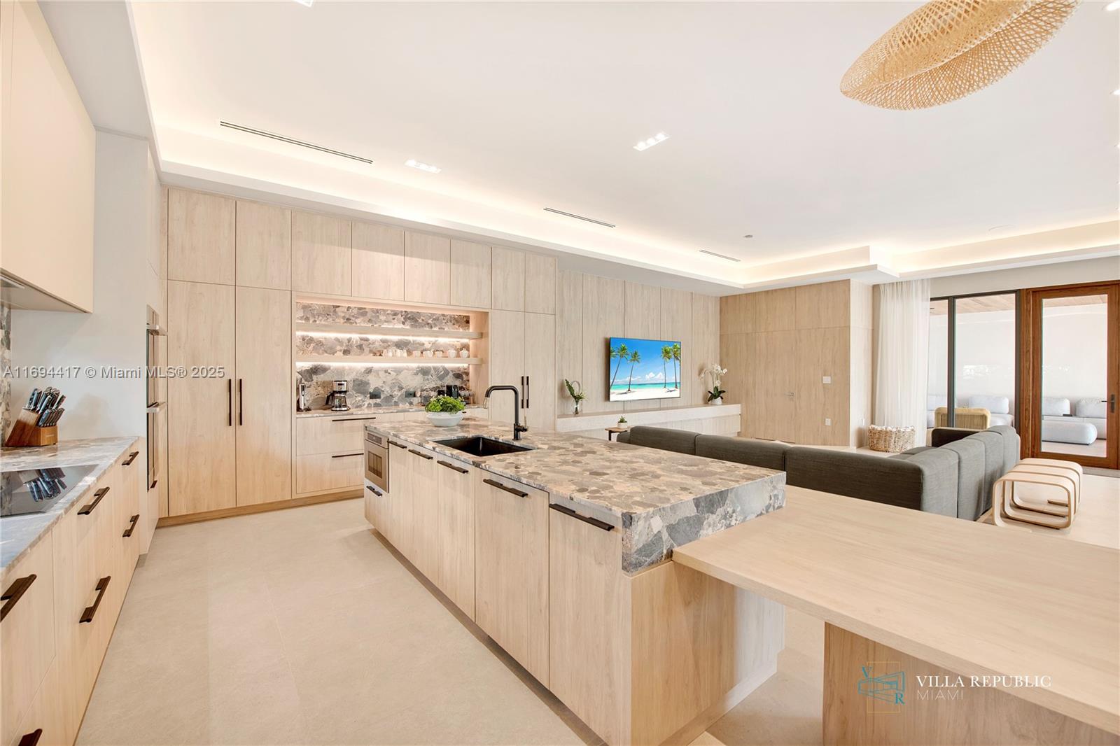 DAVIS HARBOR - Residential Lease