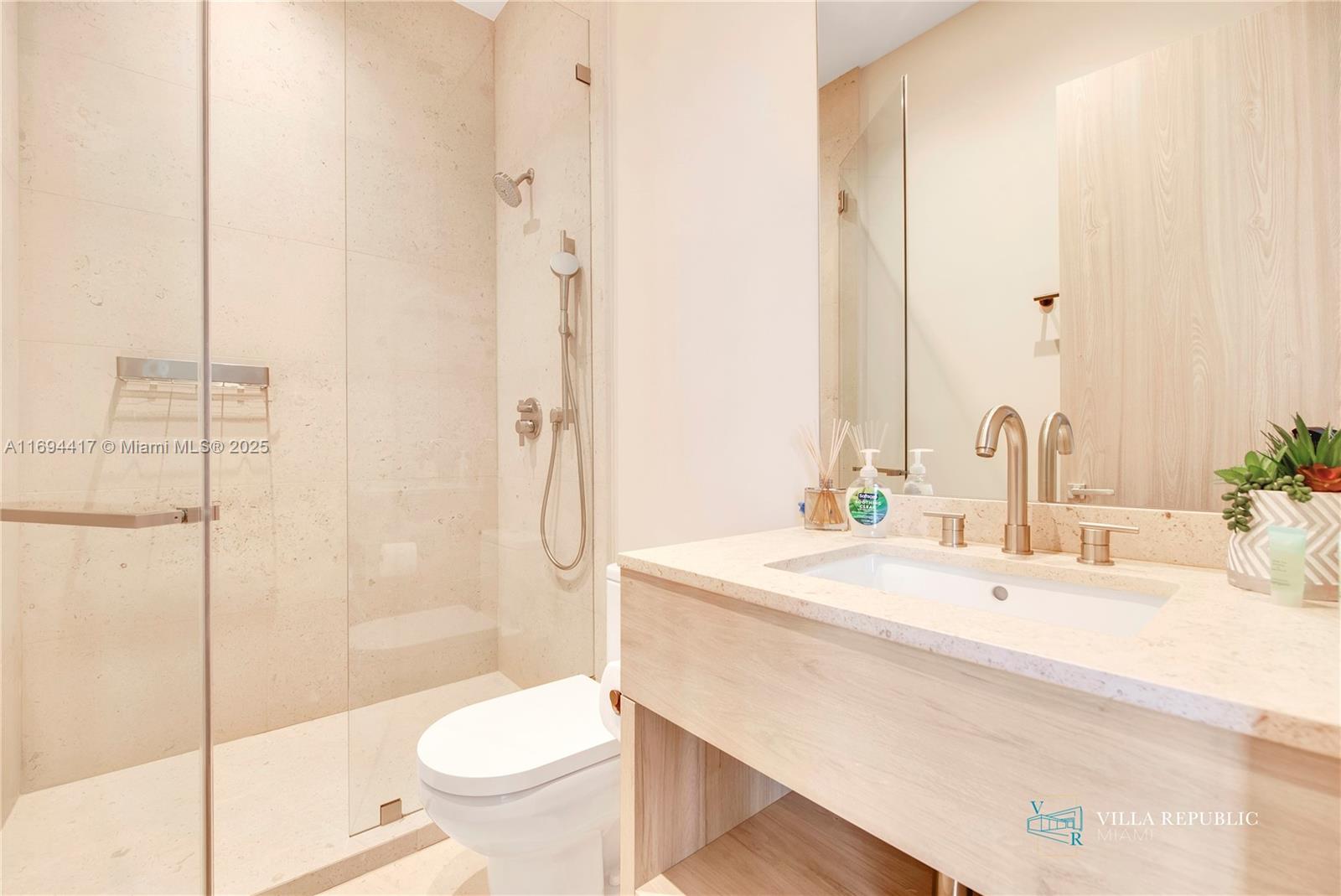 DAVIS HARBOR - Residential Lease