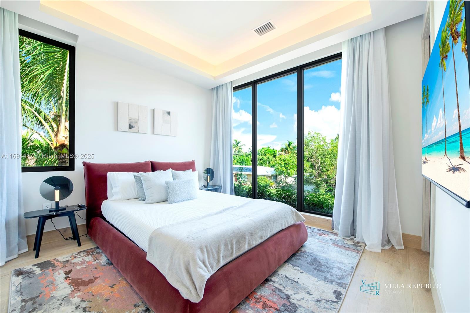 DAVIS HARBOR - Residential Lease