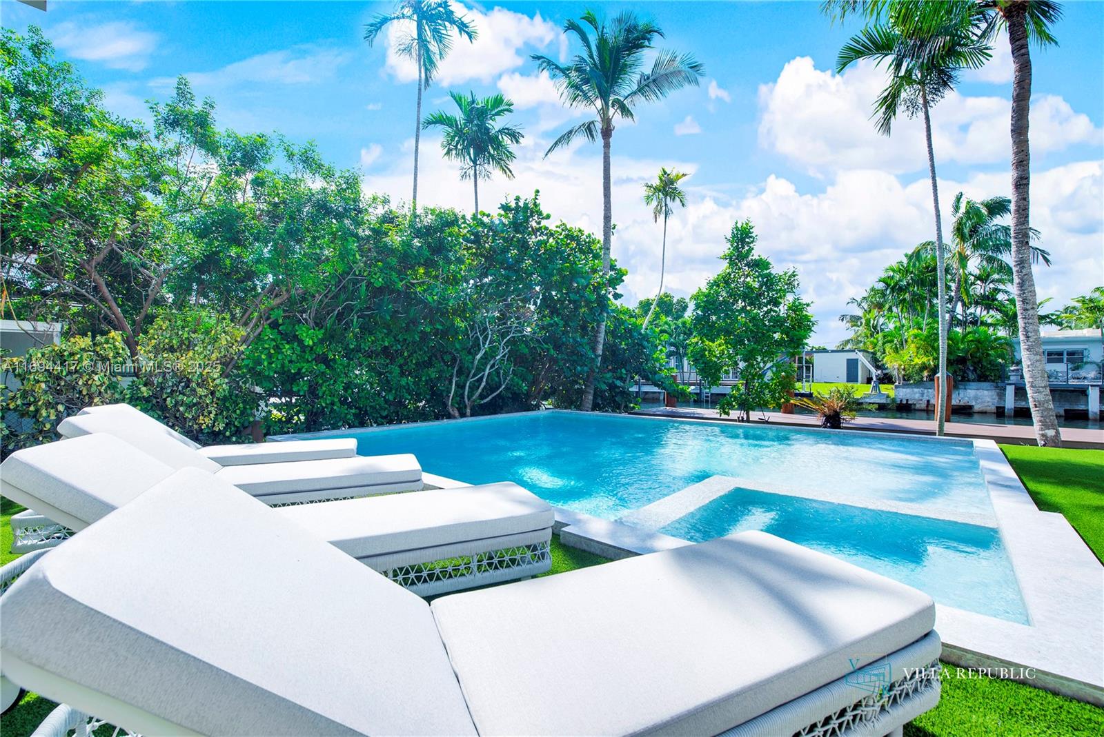 DAVIS HARBOR - Residential Lease