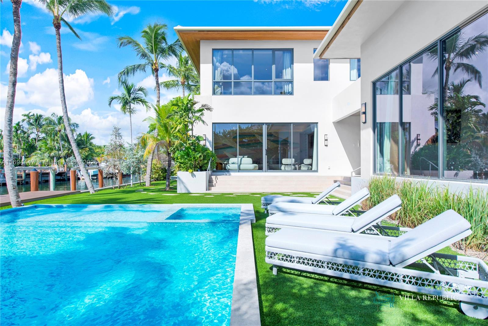 DAVIS HARBOR - Residential Lease