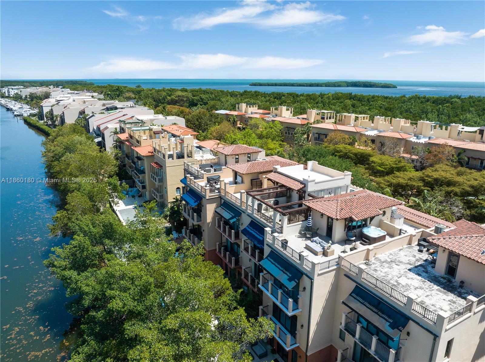 6222 Paradise Point Drive 6222