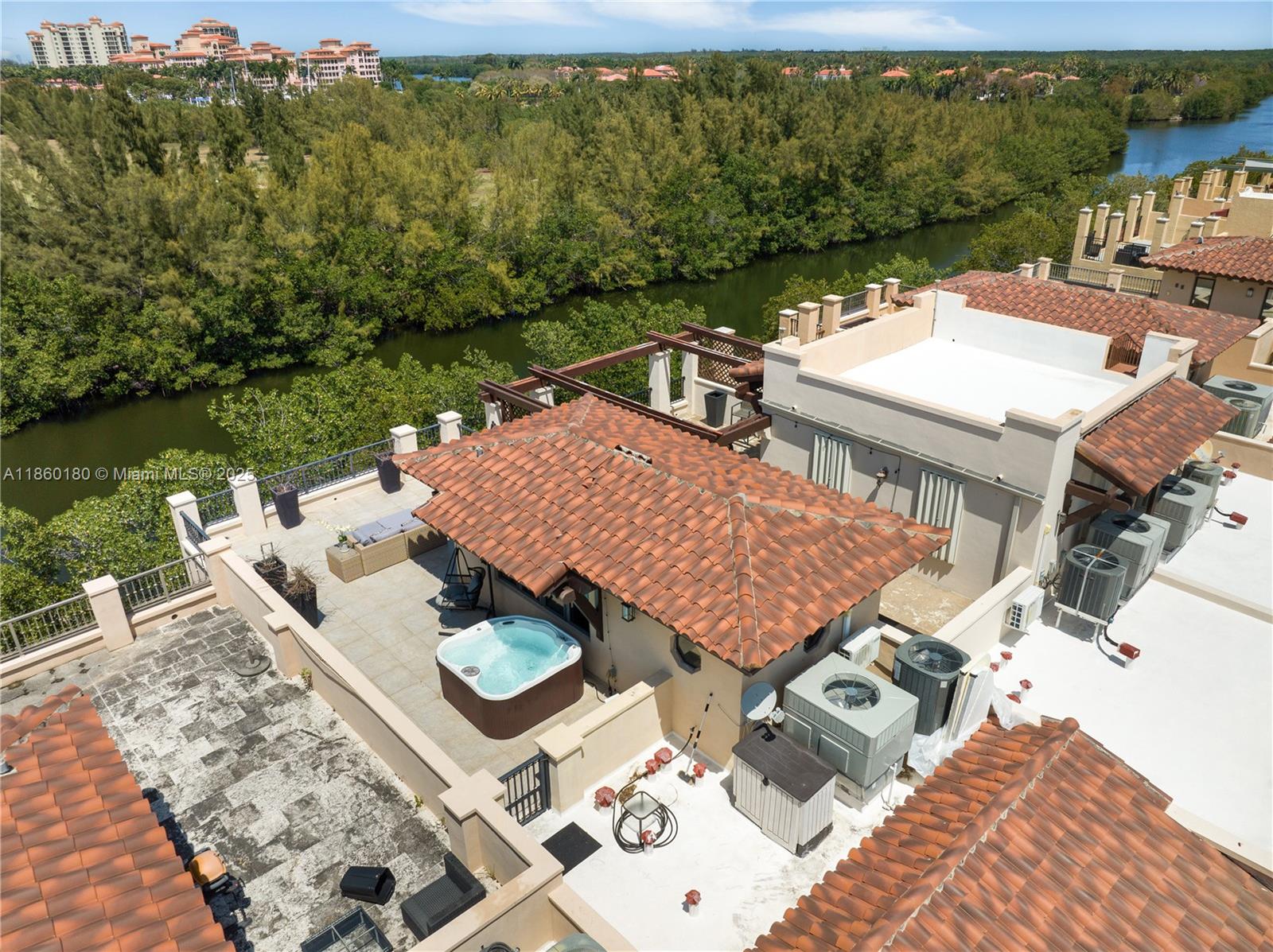 6222 Paradise Point Drive 6222