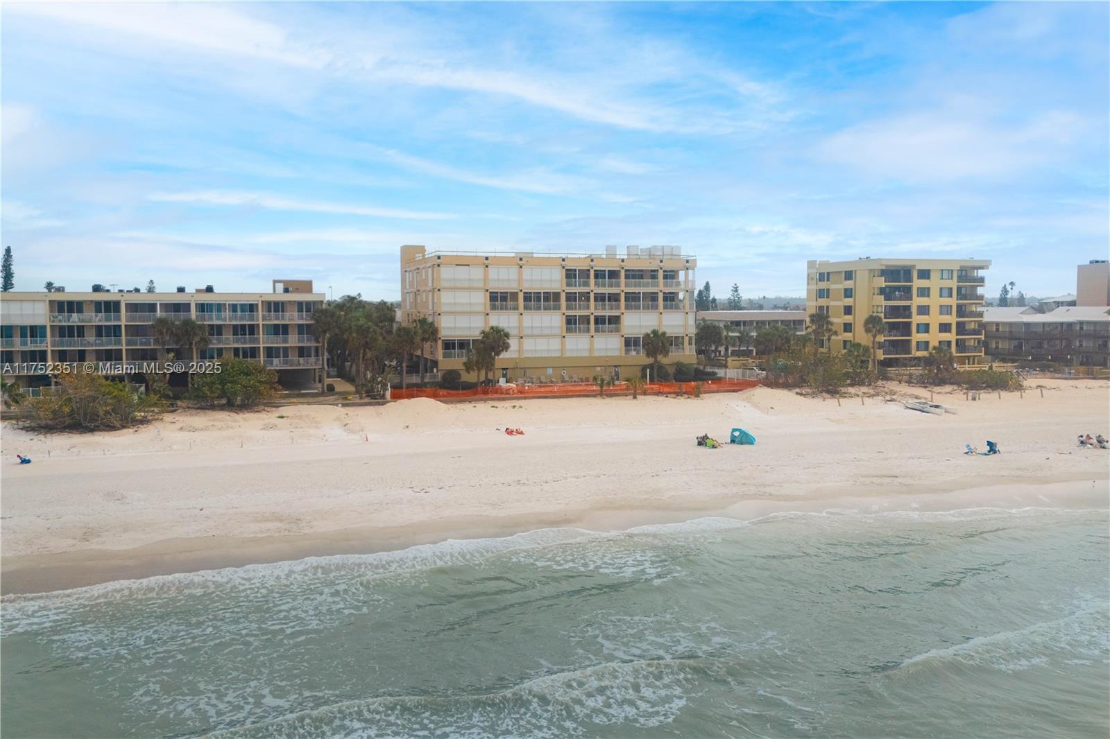 CHEZ SOLEIL CONDO - Residential