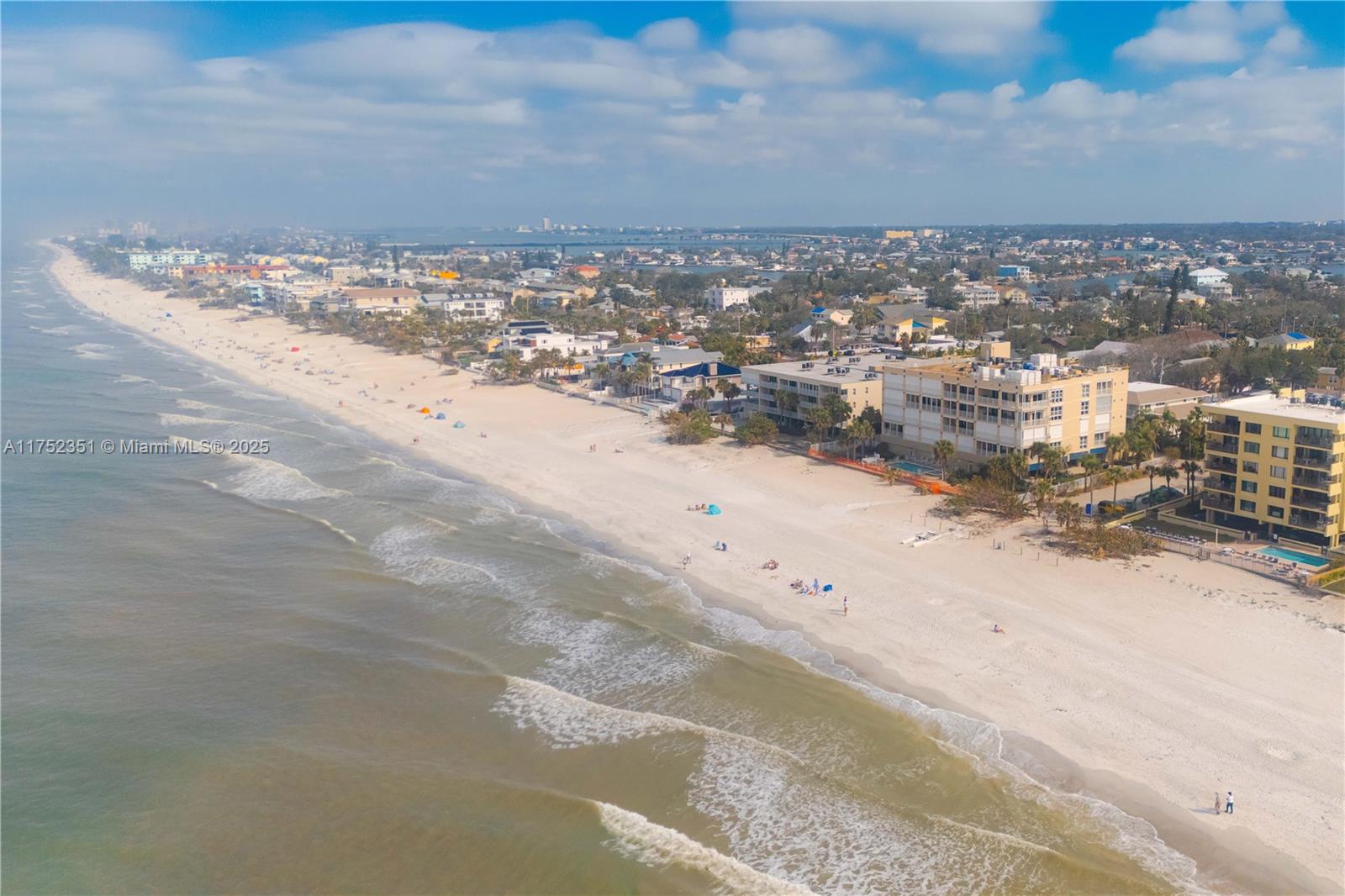 CHEZ SOLEIL CONDO - Residential